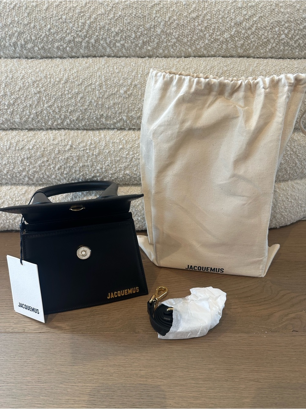 Jacquemus Black Le Chiquito Mini Bag with Branded Dust Bag - Picture 3 of 16